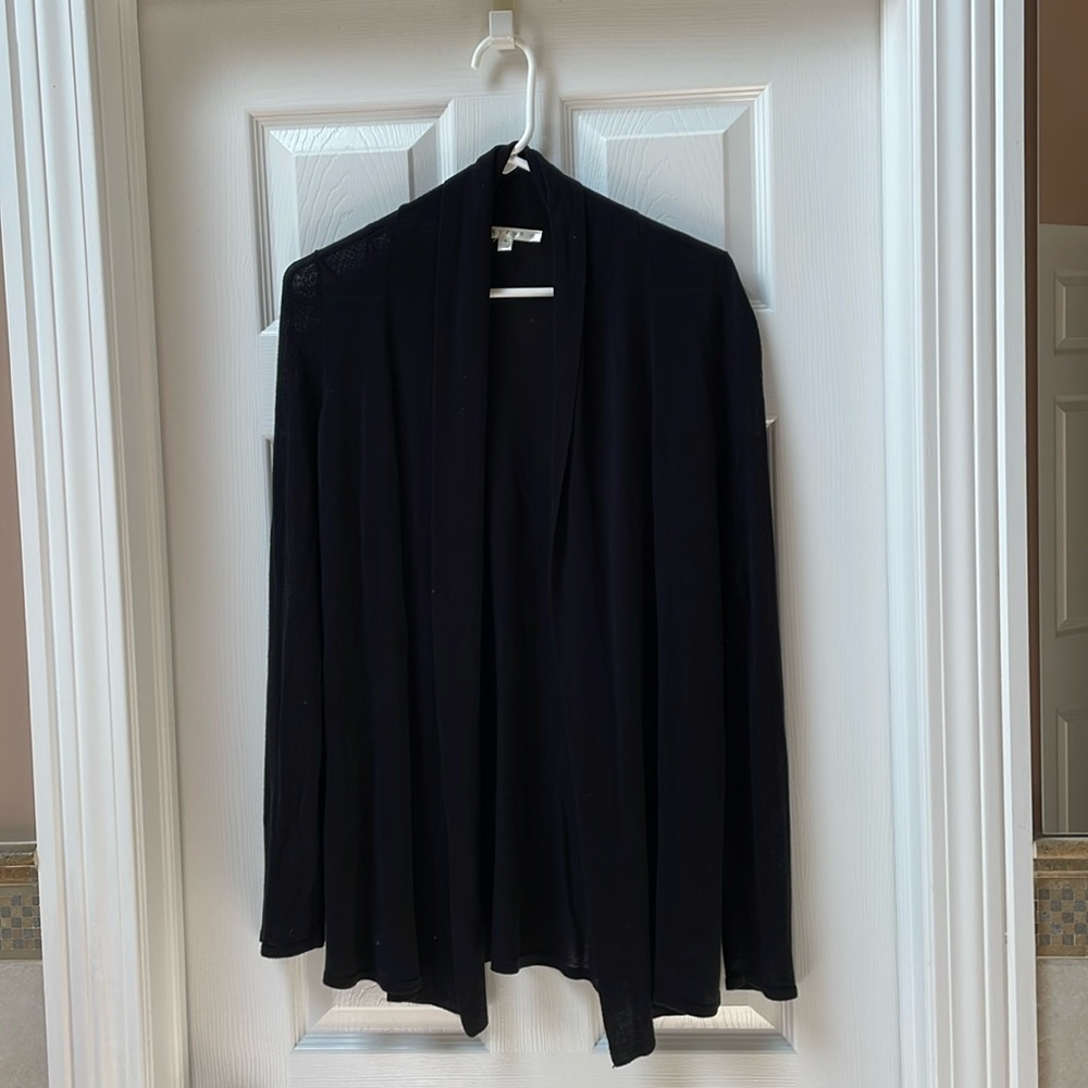 Black sweater (wrap)